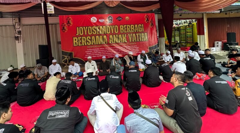 Momentum Asyura, Joyosemoyo dan Jawara Salurkan Rp170 Juta untuk Anak Yatim